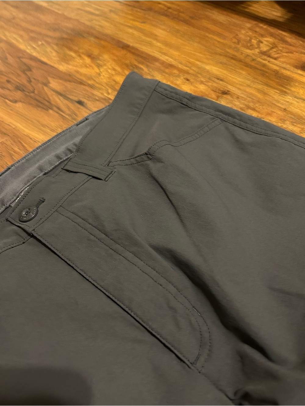 Men's Eddie Bauer Tech Pants Stretch Lightweight Moisture Wicking Comfort Grey - Picture 5 of 14